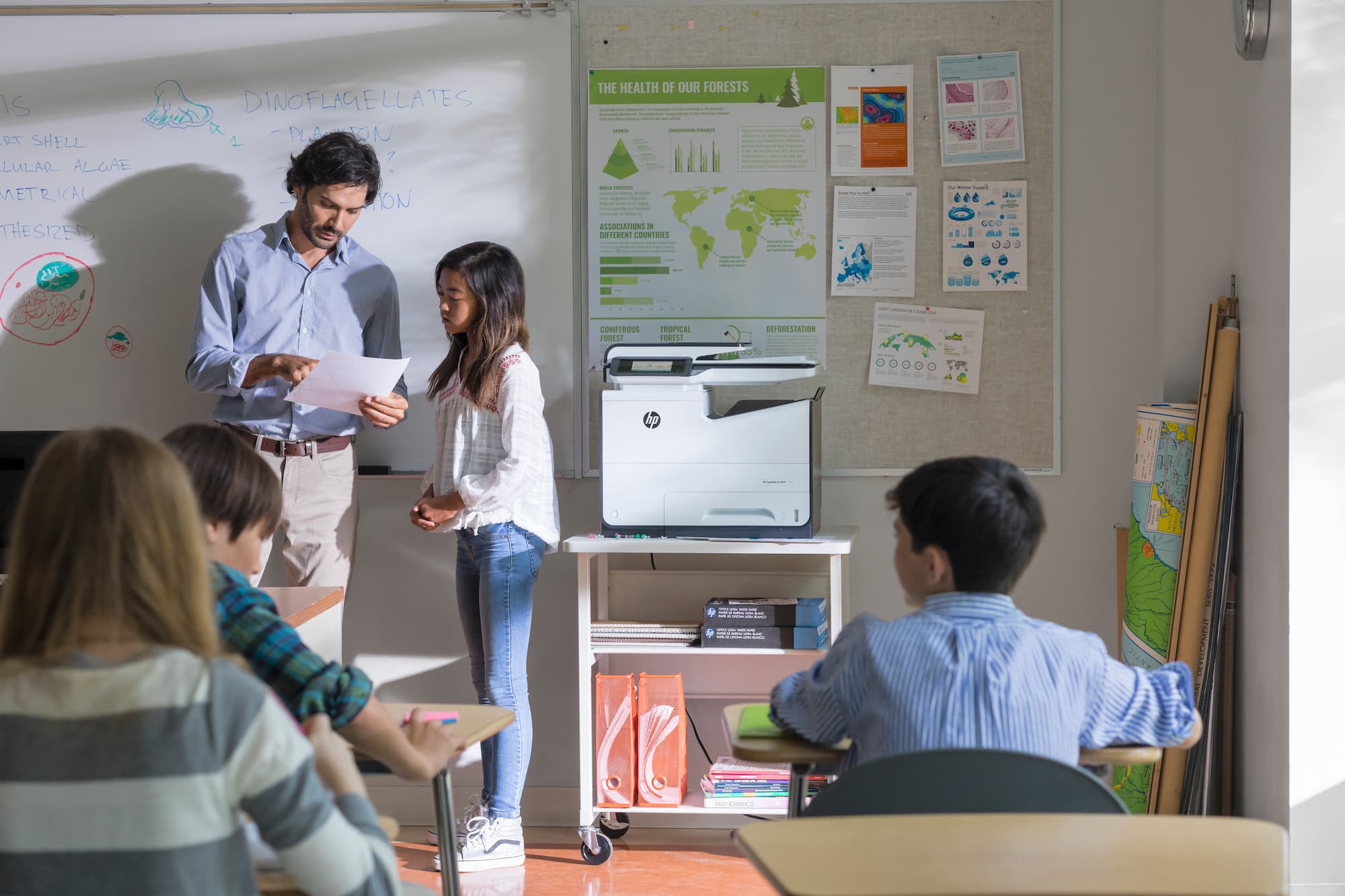 lower ed classrom with HP printer