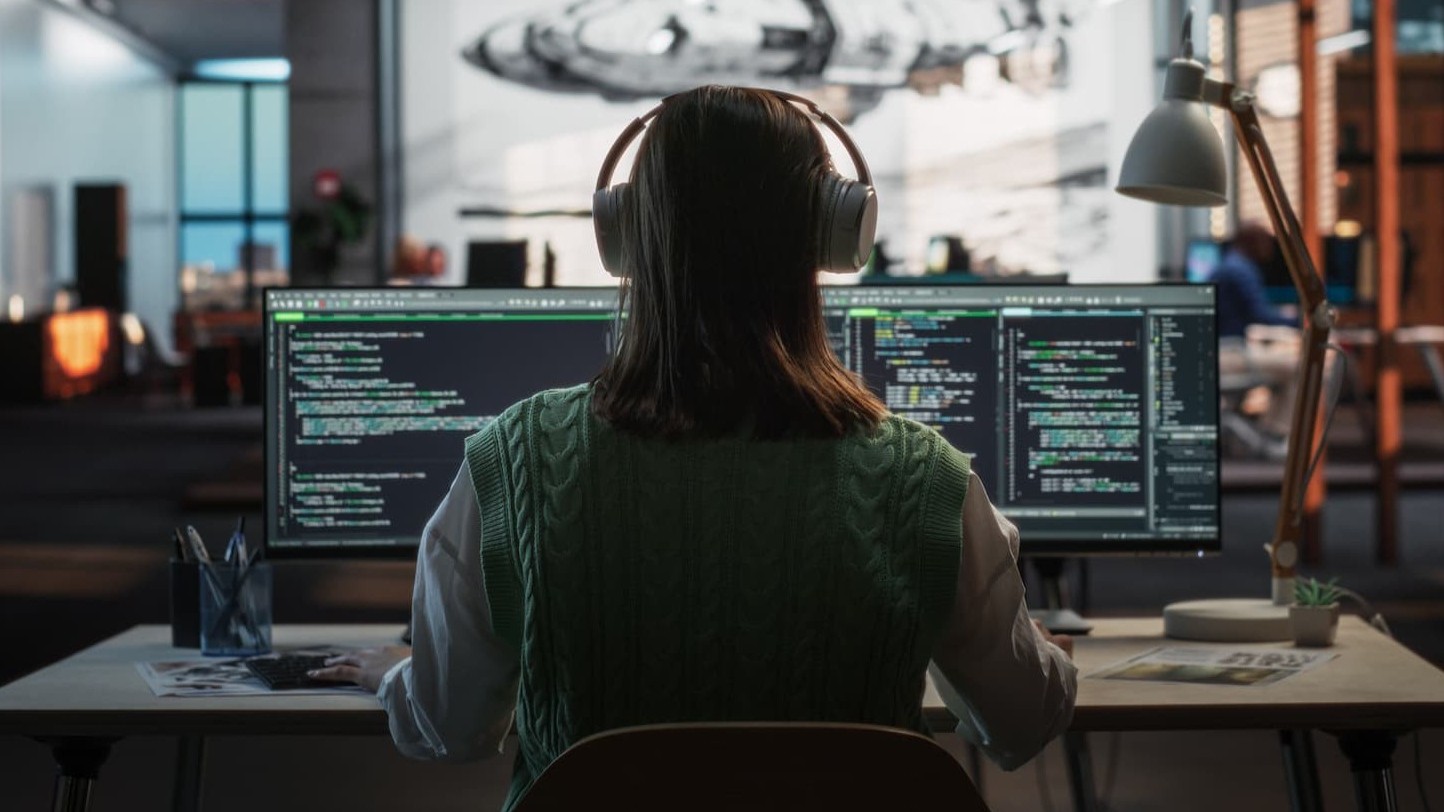 telecoms operator configurating system